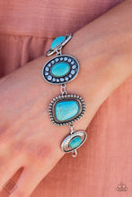 Load image into Gallery viewer, Taos Trendsetter Blue Bracelet