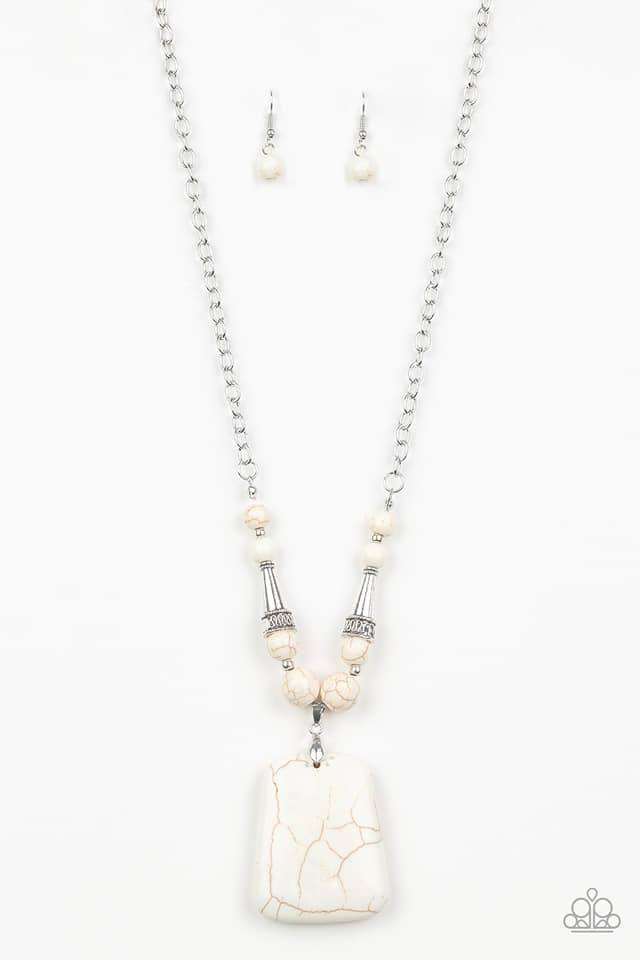 Sandstone Oasis White Necklace