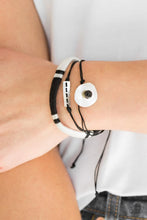 Load image into Gallery viewer, Jetsetter Journey Black Bracelet