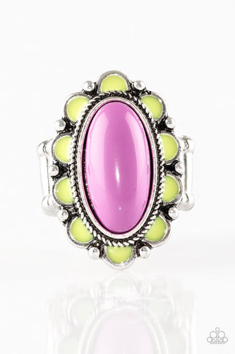 Beach Bloom Green Ring