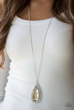 Load image into Gallery viewer, The Royal Coronation Brown Necklace