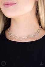 Load image into Gallery viewer, Metro Spunk Silver Necklace