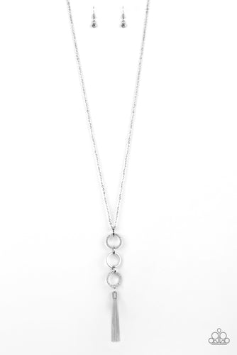 Diva In Diamonds White Necklace