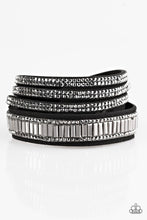 Load image into Gallery viewer, Just In SHOWTIME Black Bracelet