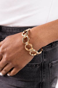 Chic Collection Gold Bracelet