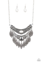 Load image into Gallery viewer, Island Queen White Necklace