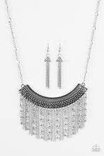 Load image into Gallery viewer, So In De-NILE! Silver Necklace