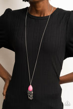 Load image into Gallery viewer, Musically Mojave Pink Necklace