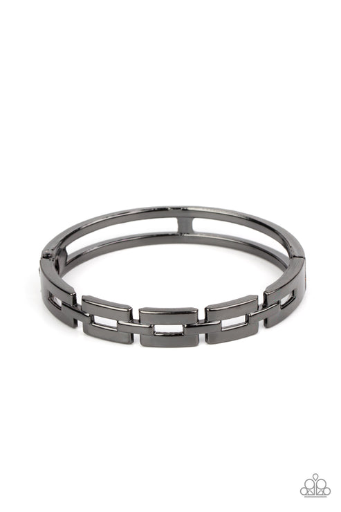 Closed Circuit Strategy Black Bracelet