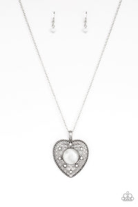 One Heart White Necklace