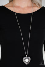 Load image into Gallery viewer, One Heart White Necklace