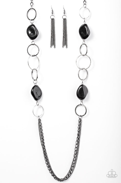 Rock The House Black Necklace