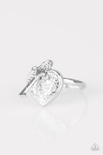 Load image into Gallery viewer, Little Diva Ring Set