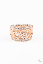 Load image into Gallery viewer, Regal Reflections Gold Ring