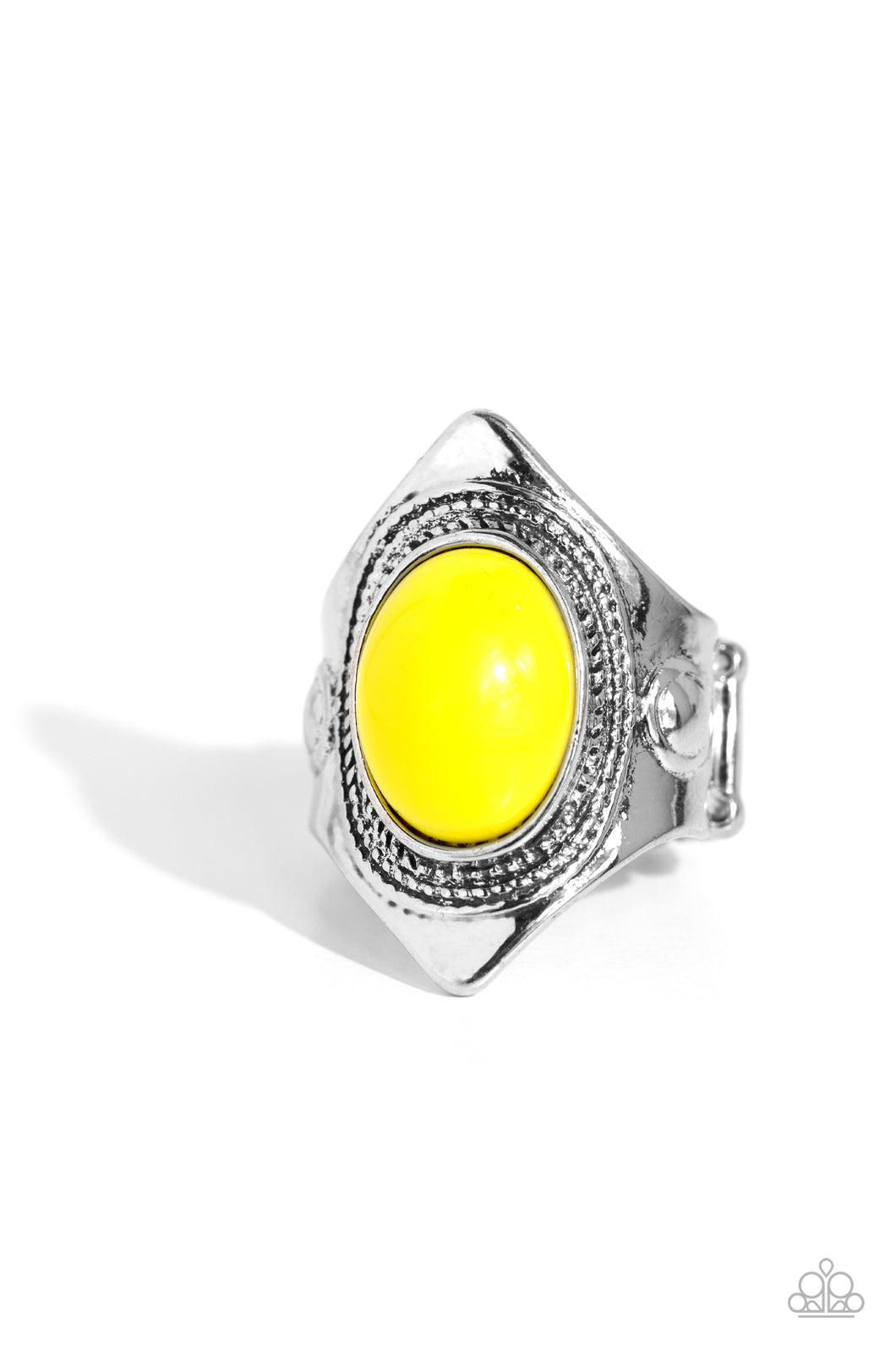 Safari Sightseer Yellow Ring