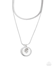 Load image into Gallery viewer, Garden Gallery White Necklace