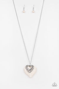 Southern Heart White Necklace