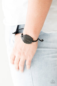 Forest Forager Black Bracelet