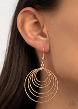Load image into Gallery viewer, Elliptical Elegance Gold Earring