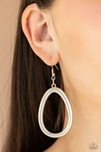 Load image into Gallery viewer, Casual Curves Silver Earring