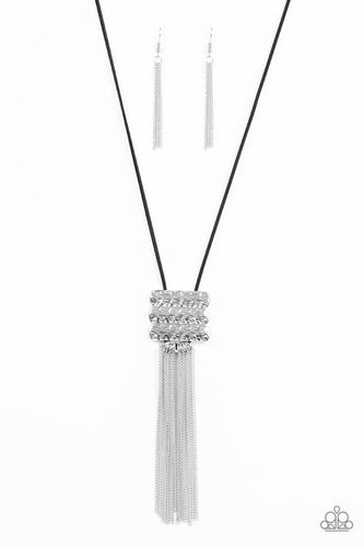 All About ALTITUDE Black Necklace