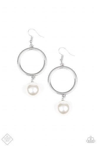 Grand Central Chic White Earring