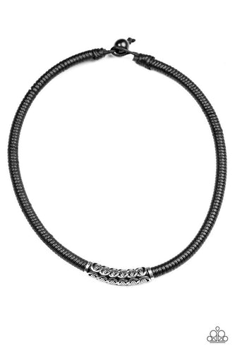 The Mainland Black Necklace