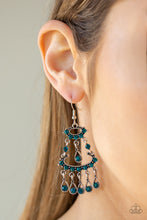 Load image into Gallery viewer, Chandelier Shimmer Blue Earring