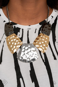 HAUTE Plate Multi Necklace