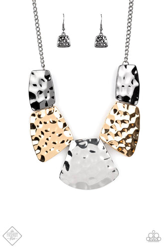 HAUTE Plate Multi Necklace