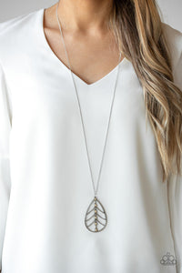 Forest Flair Brown Necklace
