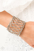 Load image into Gallery viewer, Dizzyingly Diva Silver Bracelet
