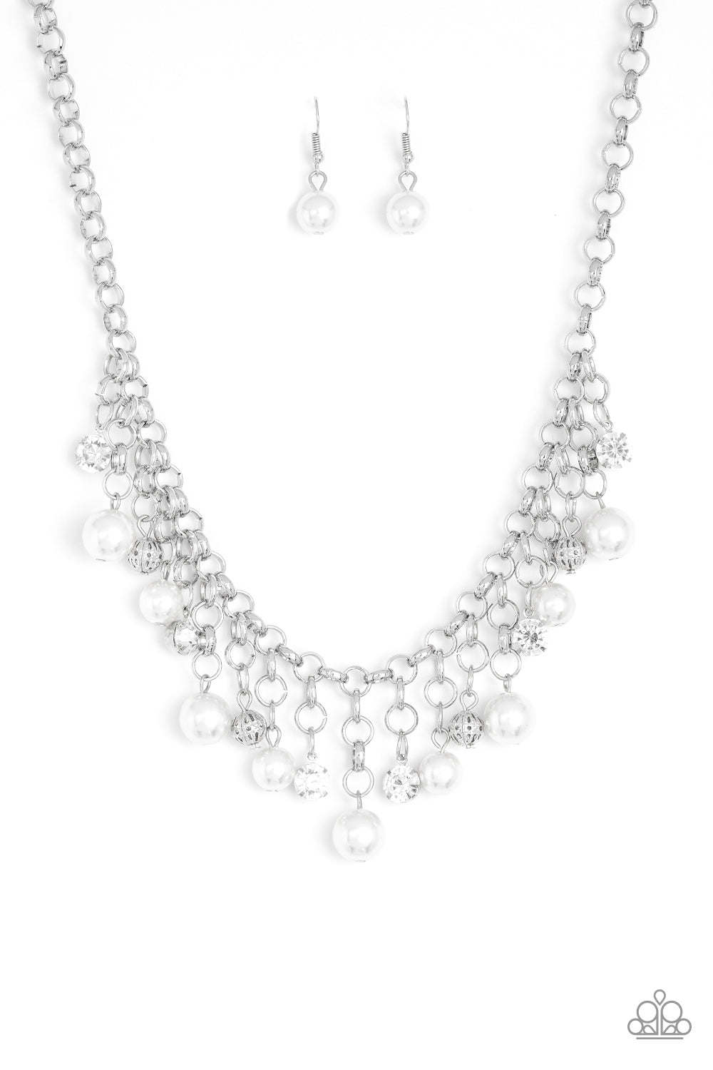 HEIR-Headed White Necklace