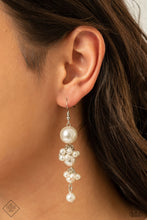 Load image into Gallery viewer, Ageless Applique White Earring