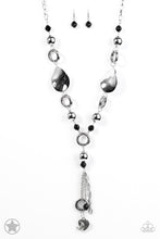 Load image into Gallery viewer, Total Eclipse Of The Heart Black Necklace