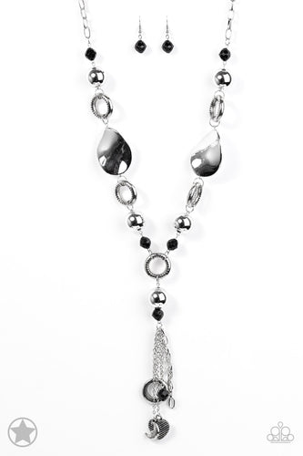 Total Eclipse Of The Heart Black Necklace
