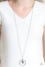 Load image into Gallery viewer, Chicly Geocentric Blue Necklace