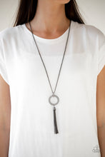 Load image into Gallery viewer, Straight To The Top Black Necklace