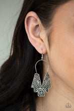 Load image into Gallery viewer, Alternative ARTIFACTS Silver Earring