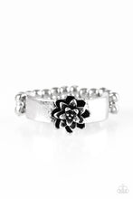 Load image into Gallery viewer, Autumn Gardens Silver Ring
