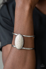 Load image into Gallery viewer, Desert Empress White Bracelet