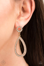 Load image into Gallery viewer, Regal Revival Gold Earring