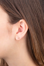 Load image into Gallery viewer, Dainty Decor Gold Earring