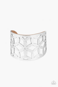 Garden Fiesta White Bracelet