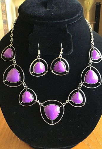 Make A Point Purple Necklace