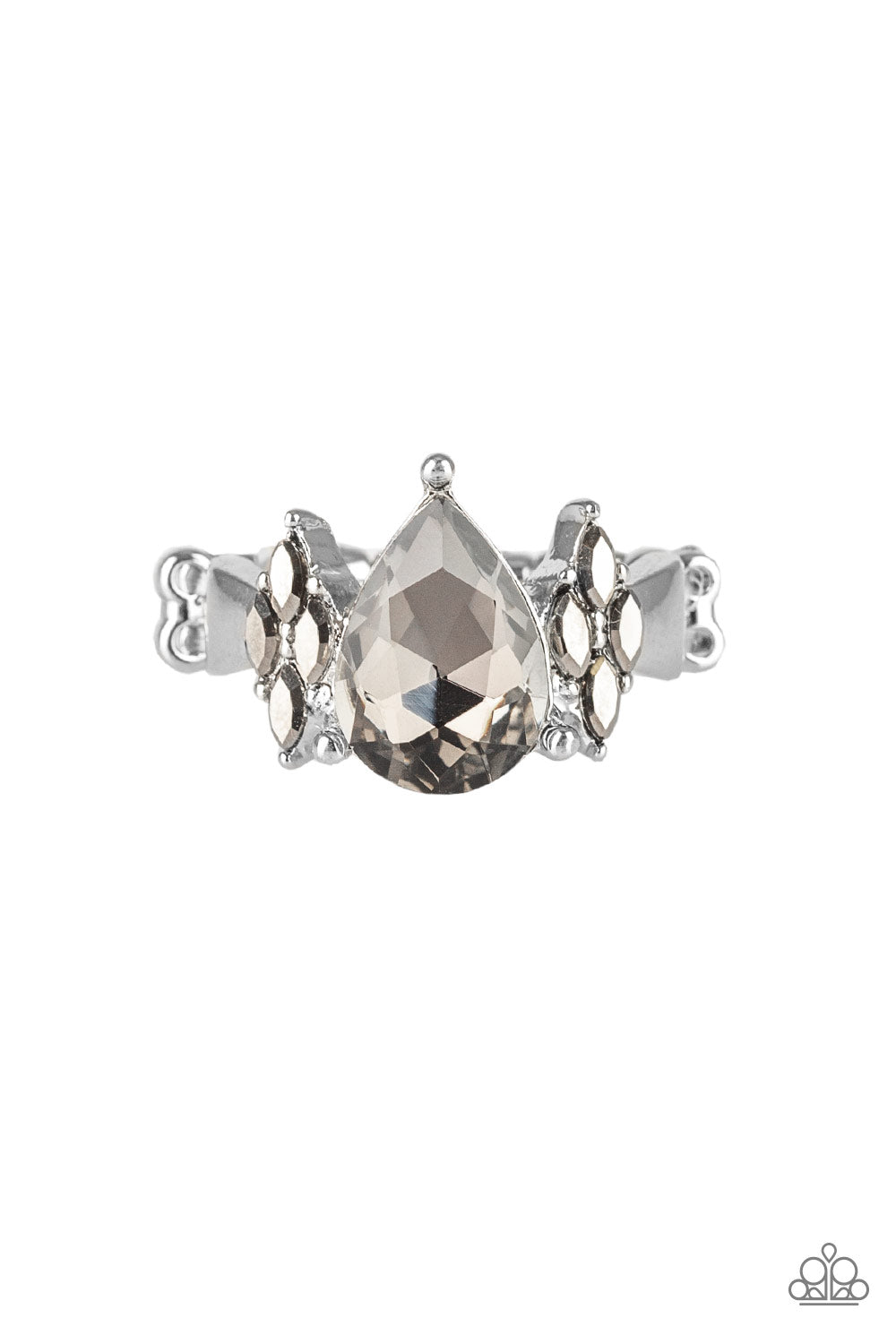 Yas Queen Silver Ring