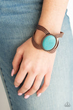 Load image into Gallery viewer, Coyote Couture Copper Bracelet