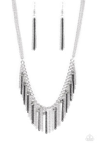 Retro Edge Black Necklace