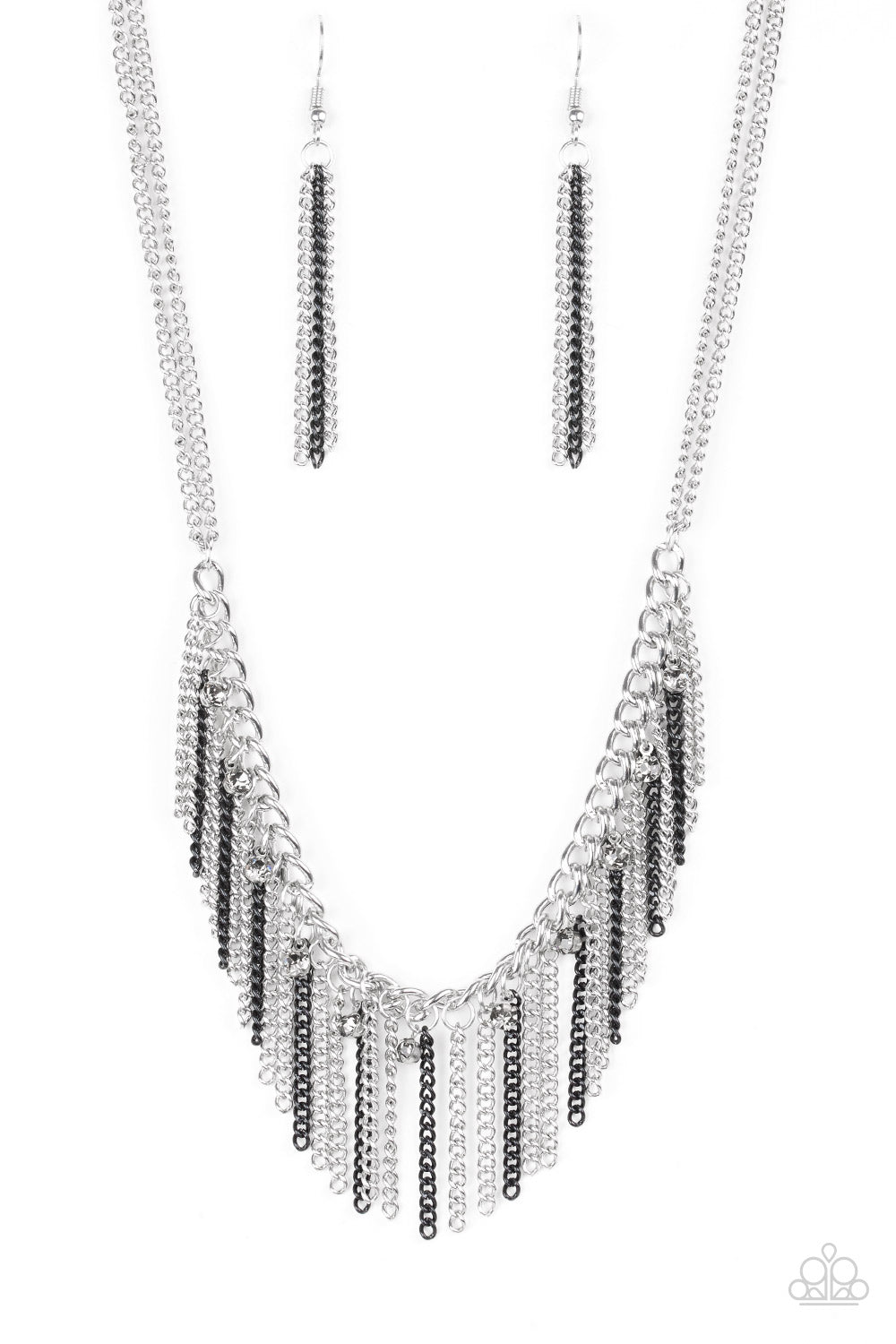Retro Edge Black Necklace