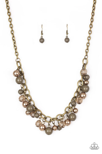 The GRIT Crowd Green Necklace
